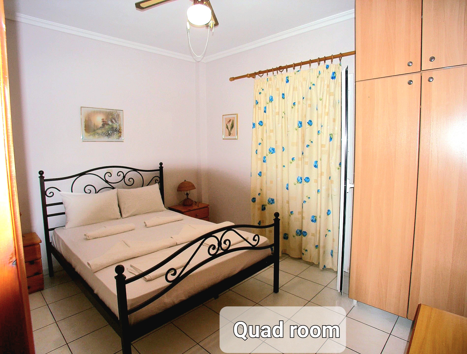 Camera 1 — Efi Rooms & Apartments, Myrina, Lemnos